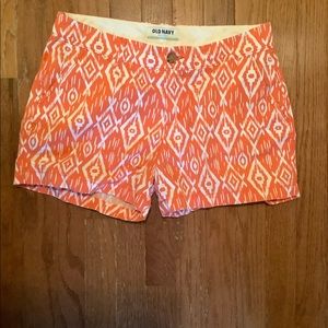 Orange and white Old Navy patterned shorts